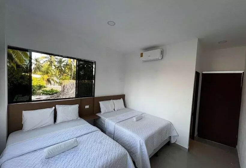 Hotelli Paseo Del Sol