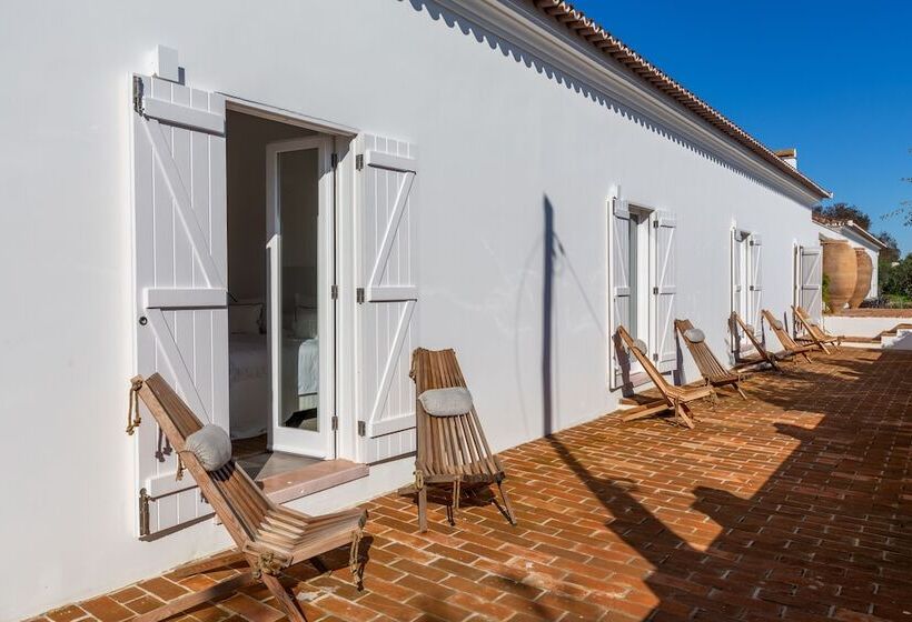 هتل Quinta Do Santo évora