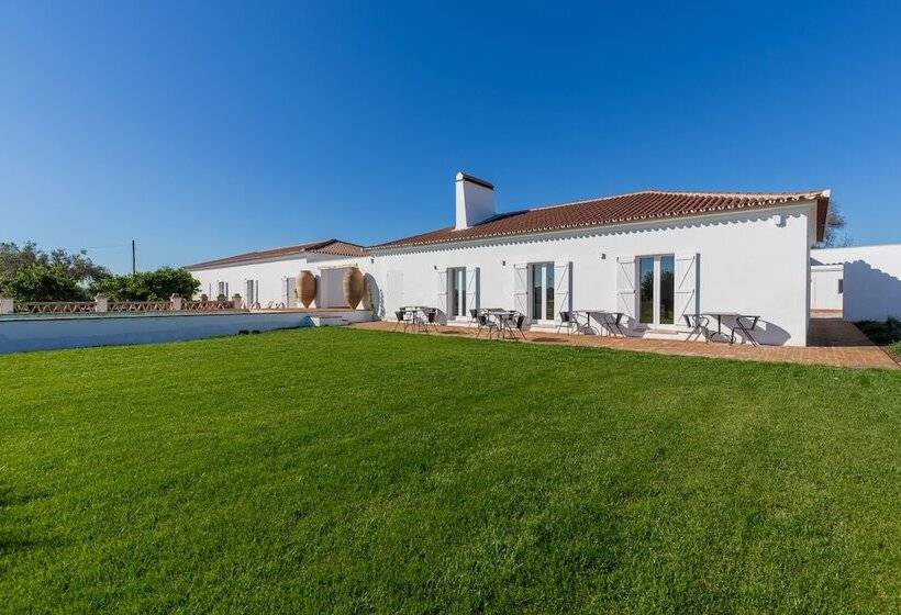 هتل Quinta Do Santo évora