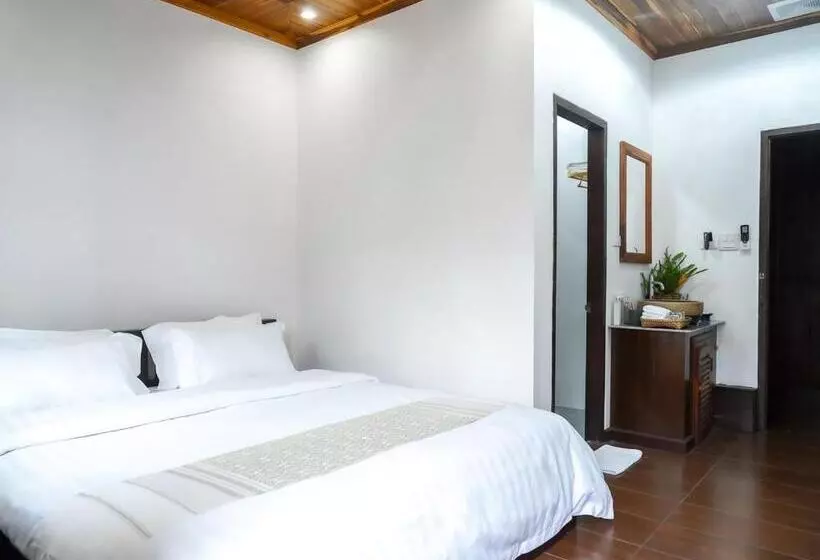 ホテル Villa Wanika