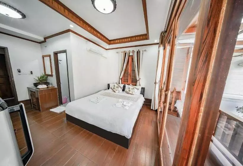 ホテル Villa Wanika