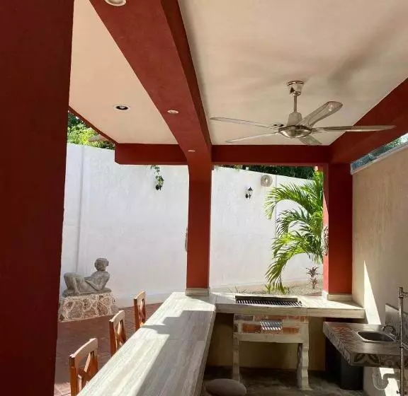 ペンション Habitacion Tizic En Casa Nicte Há