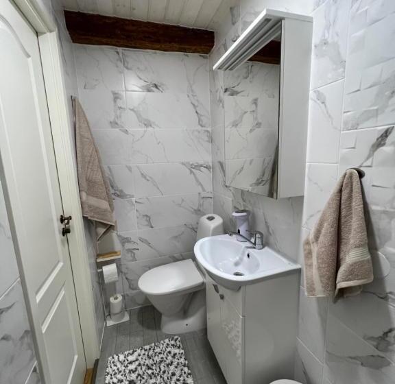 پانسیون Karlova Manor Apartments