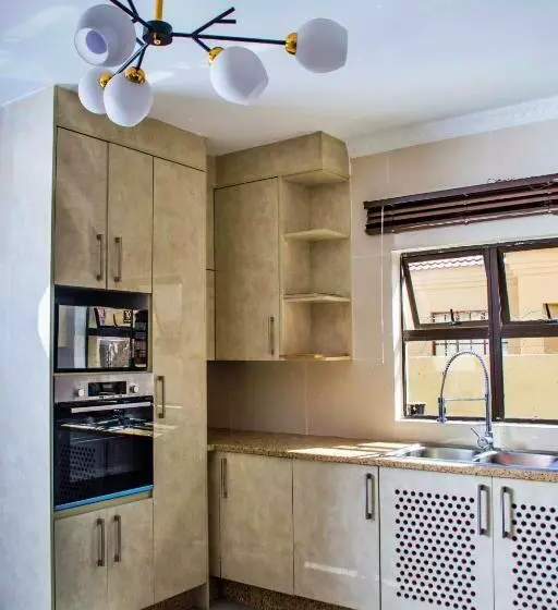 تختخواب و صبحانه Ascentia Bnb