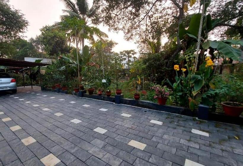 مبيت وإفطار Grand Marari