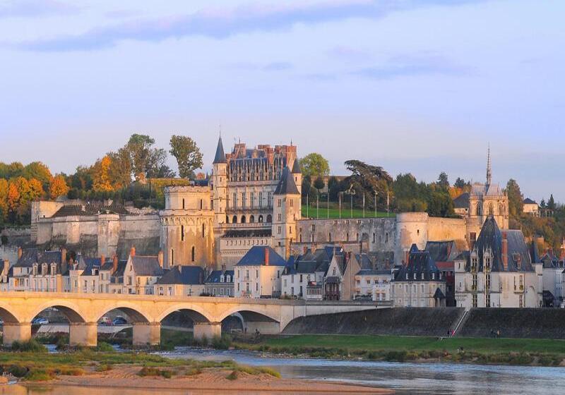 تختخواب و صبحانه Le Clos Fleuri   Chambres D Hôtes