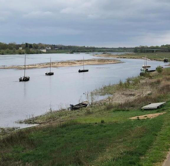 تختخواب و صبحانه Le Clos Fleuri   Chambres D Hôtes