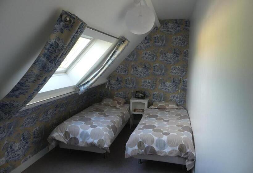 تختخواب و صبحانه Le Clos Fleuri   Chambres D Hôtes