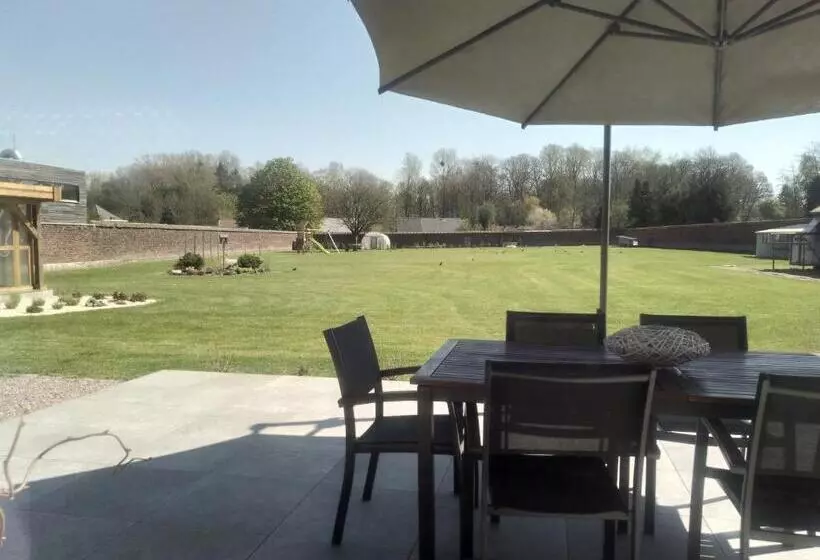 Aamiaismajoitus (B&B) Le Relais De La Motte