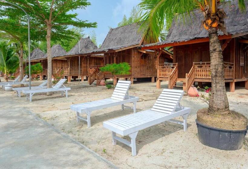 호텔 Bintan Exotica Resort