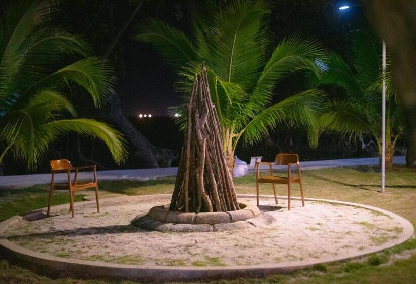 호텔 Bintan Exotica Resort