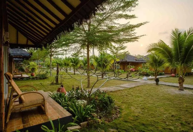 ホテル Bintan Exotica Resort