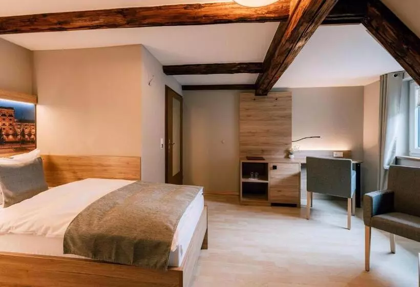 Hotelli Einbecker Hof