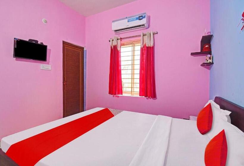 Hotel Flagship Ananta Palace