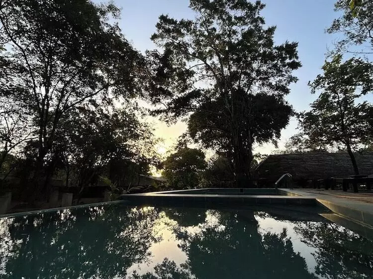 Hotelli Gabaa Resort & Spa   Habarana