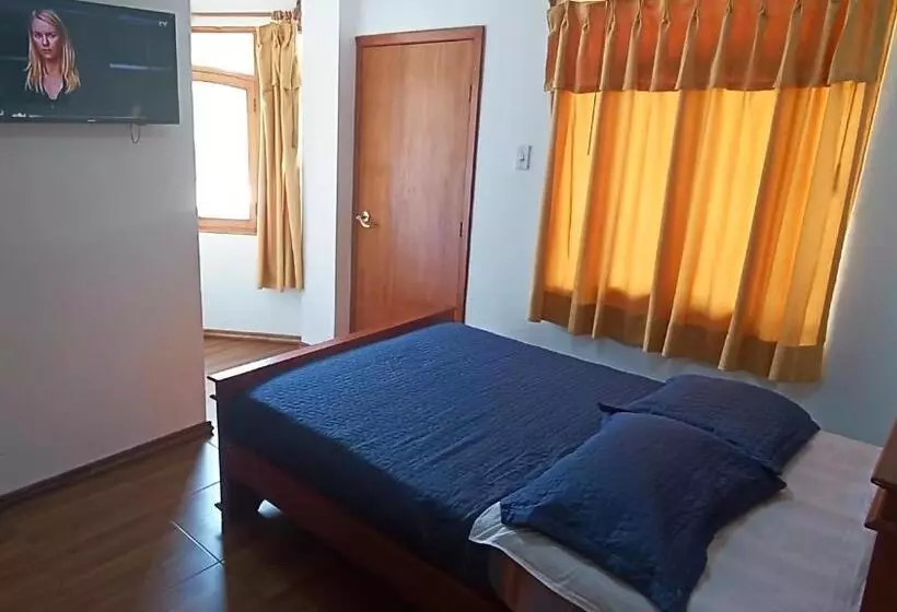 هتل Hostal Colibri 2