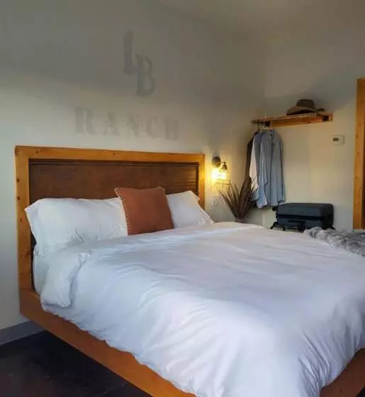 ホテル Lazy Bear Ranch