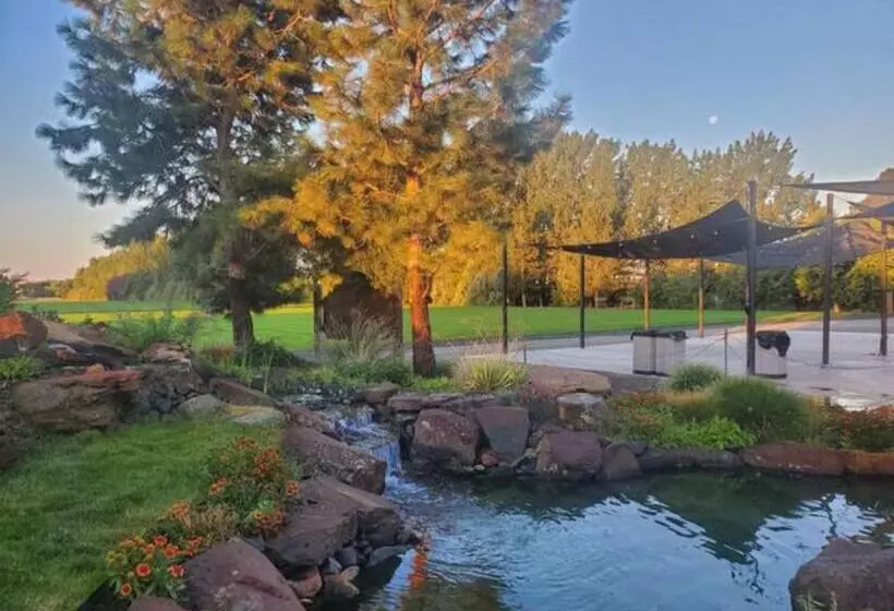 ホテル Lazy Bear Ranch