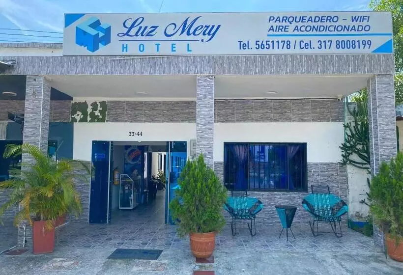 Hotelli Luz Mery