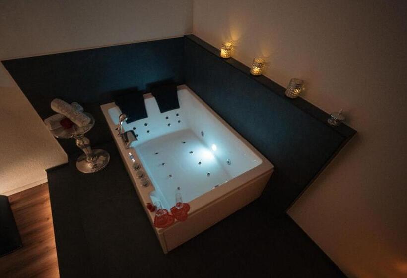 Szálloda Privat Spa Mit Whirlpool Und Sauna In Sursee