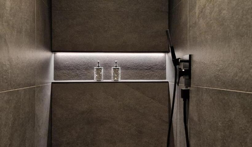 Szálloda Privat Spa Mit Whirlpool Und Sauna In Sursee