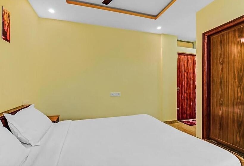 호텔 New Royal Ruby   Electronic City Phase 1