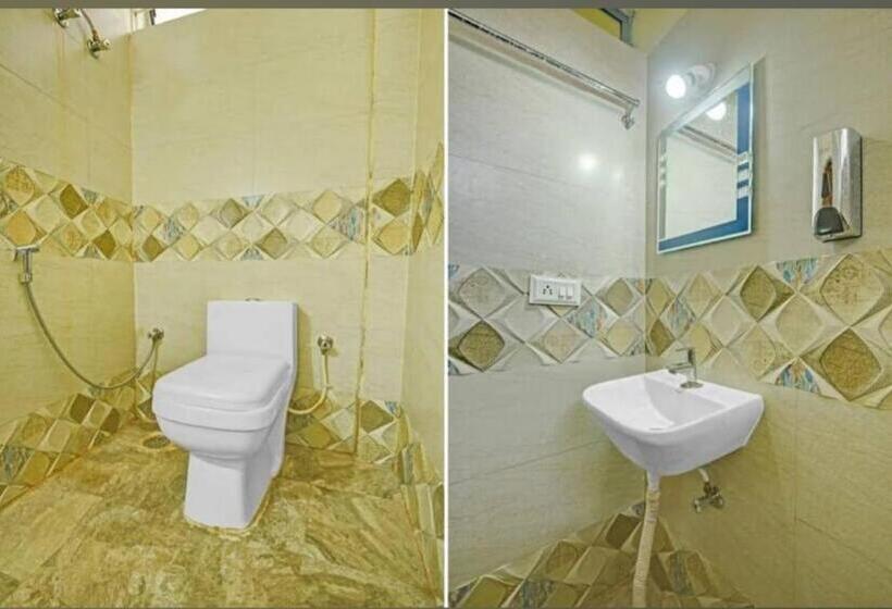 호텔 New Royal Ruby   Electronic City Phase 1