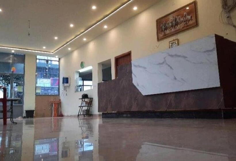 호텔 New Royal Ruby   Electronic City Phase 1