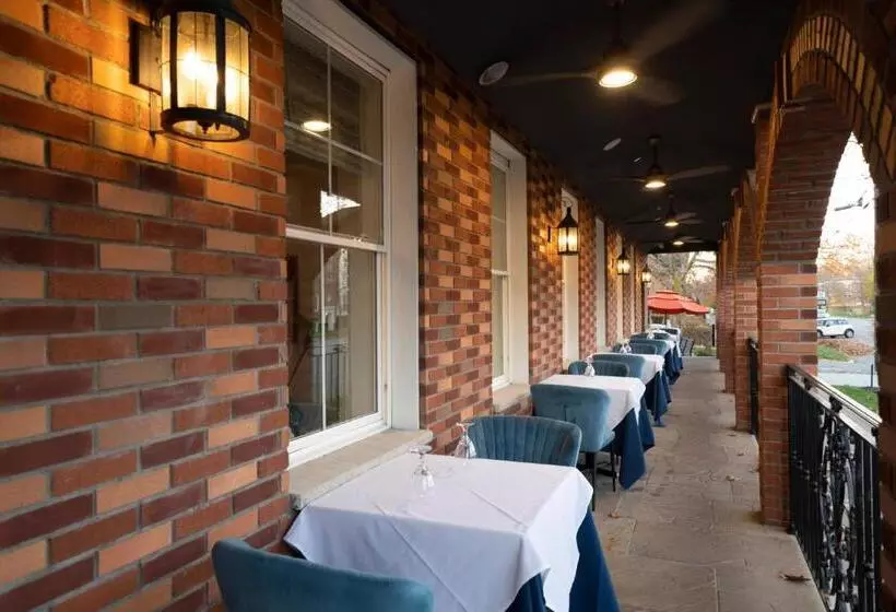 Hotelli The Orange Inn Boutique