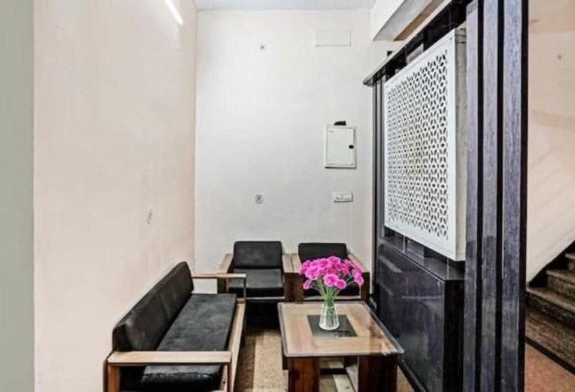 Hotel Vishen Residency