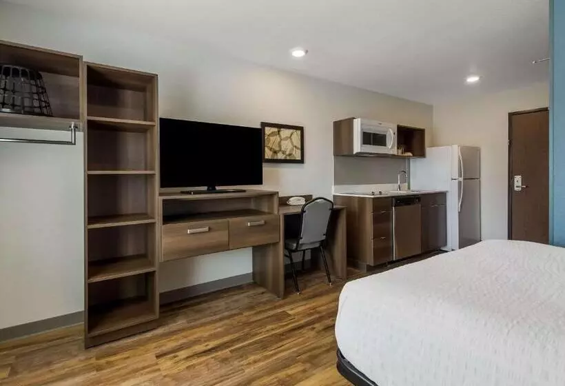 Hotelli Woodspring Suites Roanoke