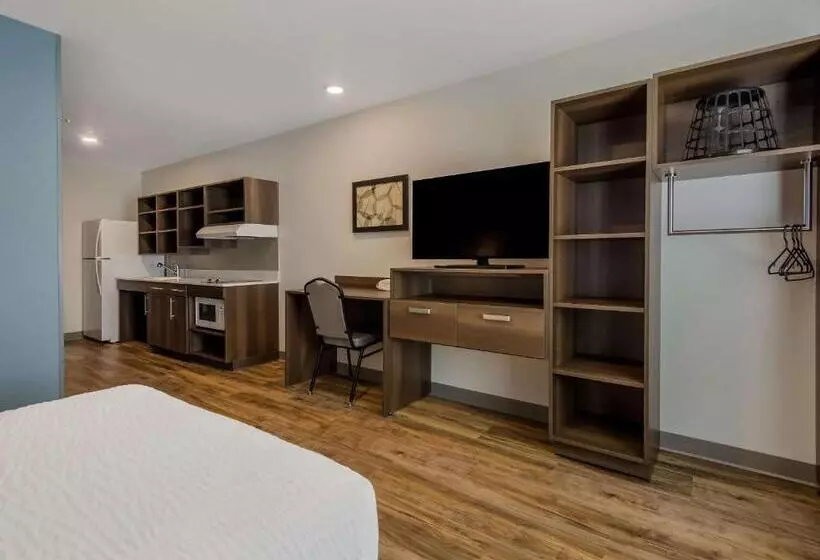 Hotelli Woodspring Suites Roanoke