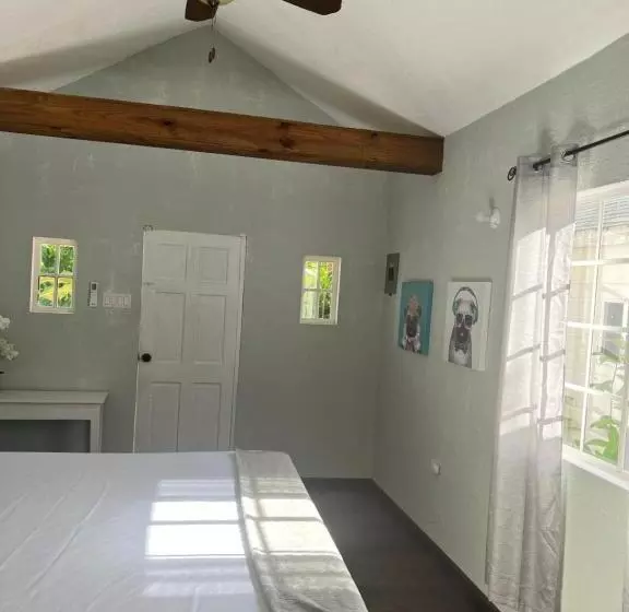 Jamaica Colors Hotel And Eco Retreat