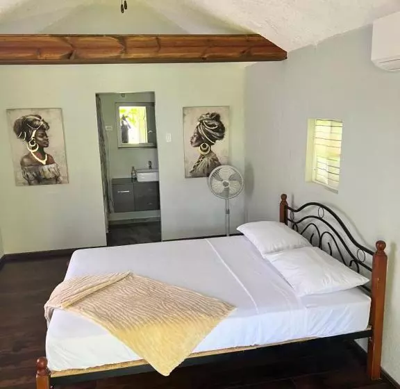 Jamaica Colors Hotel And Eco Retreat