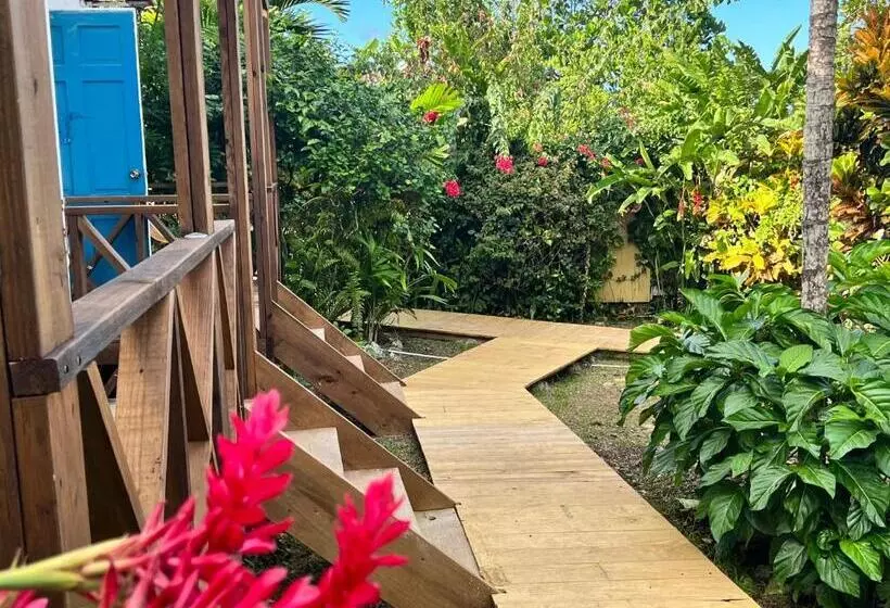 Jamaica Colors Hotel And Eco Retreat