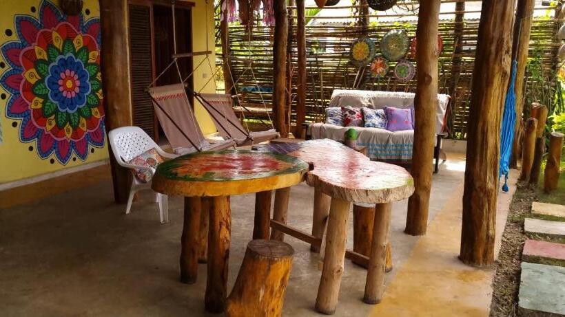 پانسیون Arcoiris Casahostal