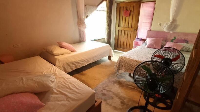 پانسیون Arcoiris Casahostal