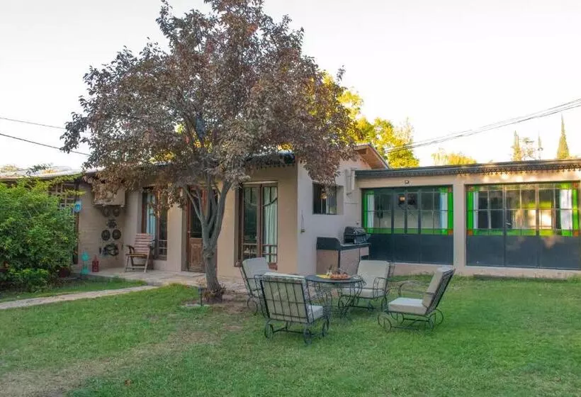 Majatalo Besares 722