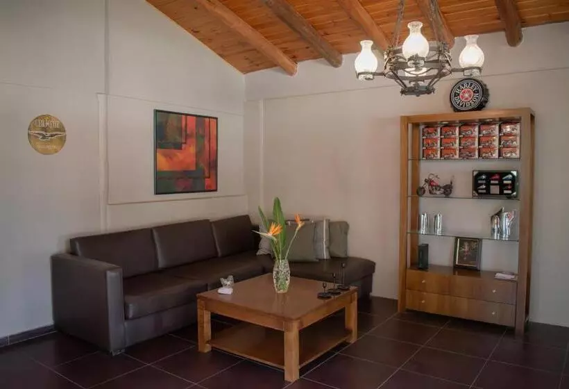 Majatalo Besares 722