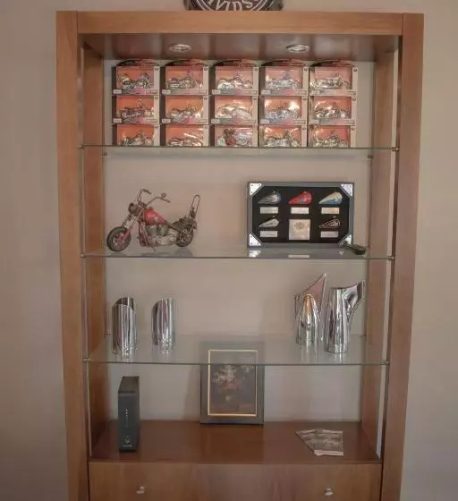 Majatalo Besares 722