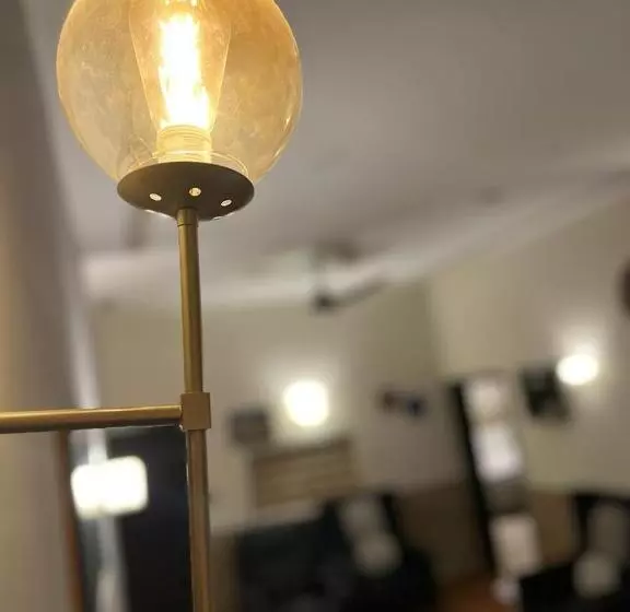 پانسیون Capital Lodges