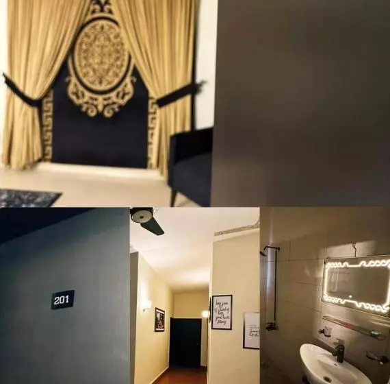 پانسیون Capital Lodges