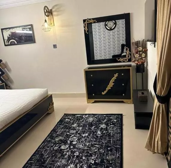 پانسیون Capital Lodges