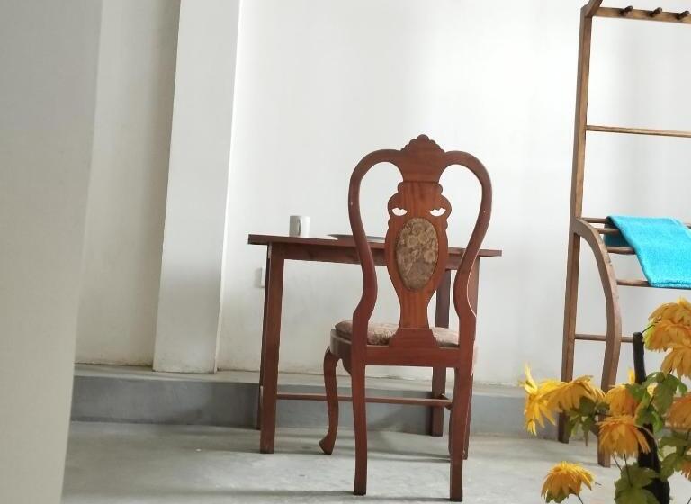 پانسیون Glance Beach Ahangama