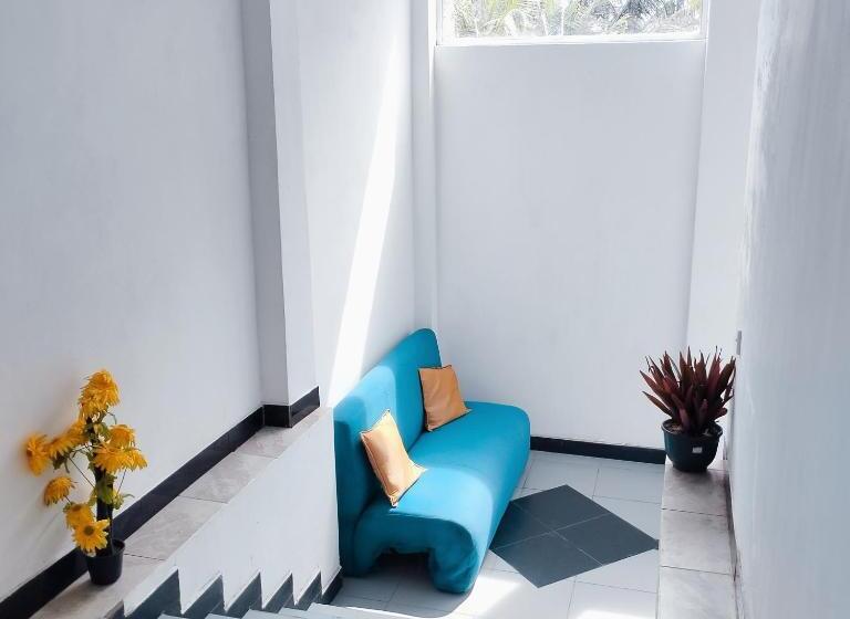 پانسیون Glance Beach Ahangama