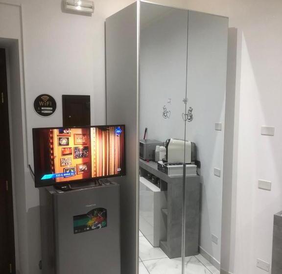 پانسیون Room Nicol