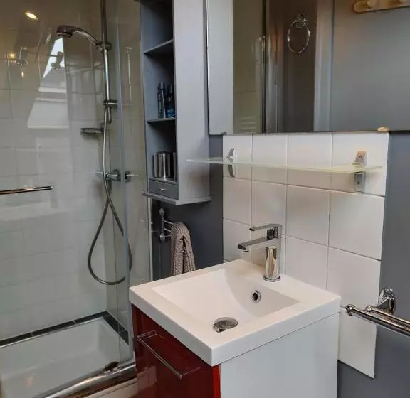 ペンション Studio Au 2e étage De Notre Maison De Ville