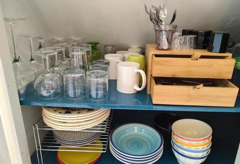 پانسیون Studio Au 2e étage De Notre Maison De Ville