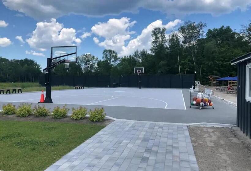 Resort Otel King & Queen Bed, Pool, Firepit, Fully Stocked