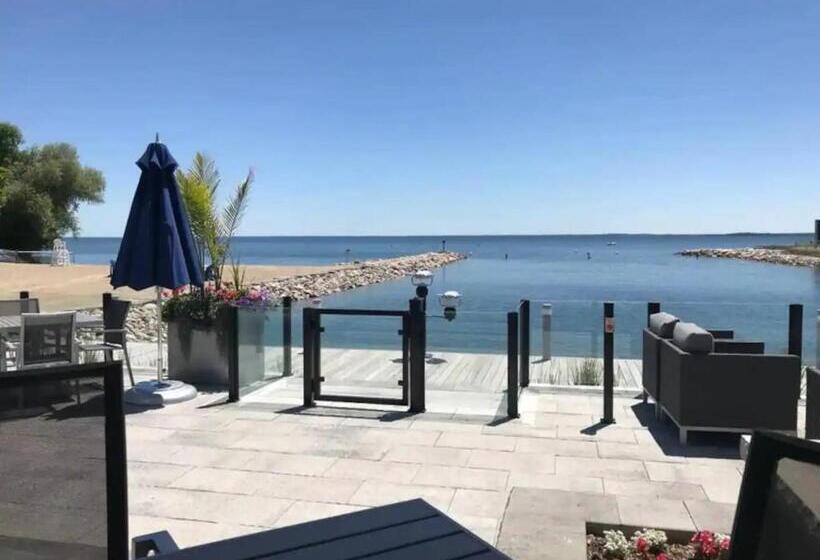 Resort Otel King & Queen Bed, Pool, Firepit, Fully Stocked